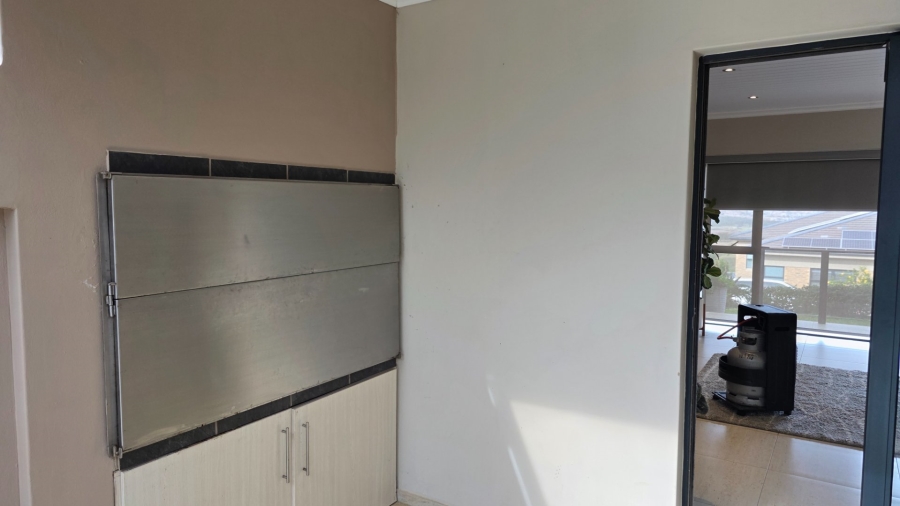 3 Bedroom Property for Sale in Monte Christo Western Cape